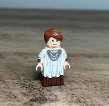 Load image into Gallery viewer, LEGO SW Custom Minifigure: Mon Mothma
