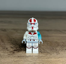 Load image into Gallery viewer, Official LEGO Minifigure: Jek-14 with Clone Helmet

