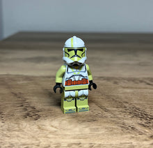Load image into Gallery viewer, LEGO SW Custom Minifigure: Doom Trooper
