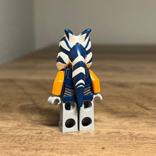 Load image into Gallery viewer, Official LEGO Minifigure: Ahsoka Tano
