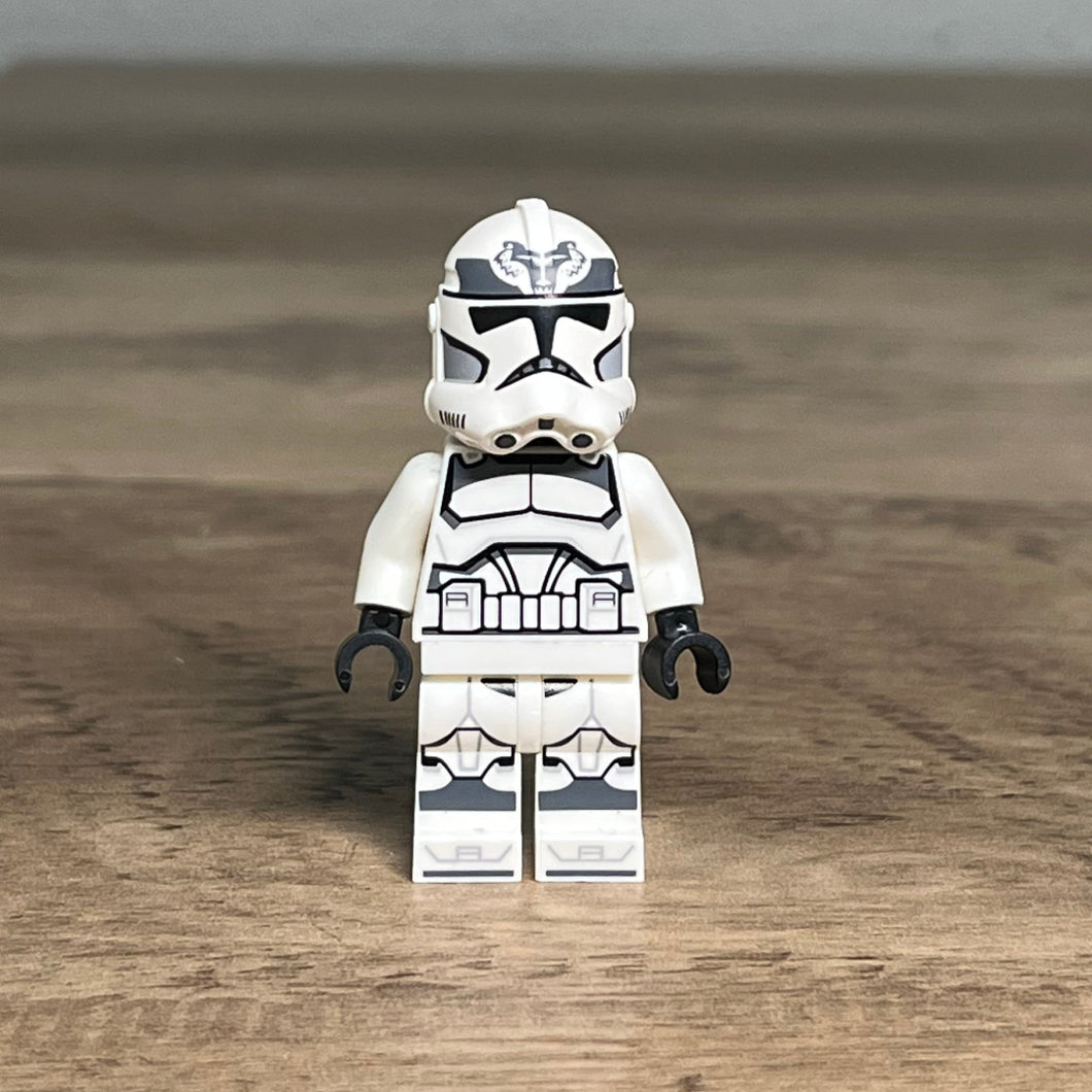 LEGO SW Custom Minifigure: 104th Trooper (Wolfpack)