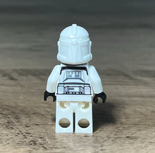 Load image into Gallery viewer, LEGO SW Custom Minifigure: Captain Howzer
