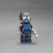 Load image into Gallery viewer, LEGO SW Custom Minifigure: Shae Vizla
